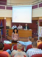 Doamna inspector  a prezentat toate punctele ordinii de zi in power-point...
