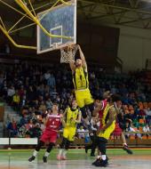 CSM 07 Focsani s-a lansat bine si sus de la inceput. Sa o tina tot asa, dupa handbal si fotbal ...