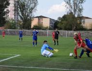 Alexandru Zaharia, tanarul jucator blond de la Focsani(foto), ajuns gratis la Otelul Galati ... ??? ... dar nu e scandal in fotbalul romanesc ...