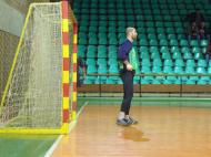 Macar ne mai bucura si pe noi cineva! Viorel Ciubotaru este un exemplu de urmat pentru multi sportivi de la alte sporturi din cadrul clubului CSM Focsani 2007...modest, muncitor, curajos, ambitios si dornic de victorie!!!
