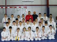 MEDALIATII FOCSANENI ALATURI DE SENSEI DANIEL FUSARU SI SENPAI MARIUS PAHONI