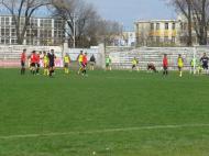Vreme de fotbal, fotbal de Pasti ...spectatori vreo 14 si o mica galerie ...