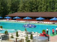 Langa bazin, discoteca in aer liber care se va inaugura sambata 12 iunie 2010