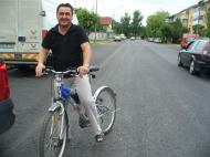 Profesorul Ionel Agrigoroaiei oprit de agentii SDV in trafic