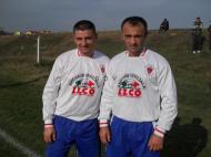 VASILE GABRIEL SI IONUT, iubesc fotbalul de Golesti...