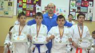 Sensei Marius Cojocaru cu campionii nationali de la Kazumi Panciu din 2011